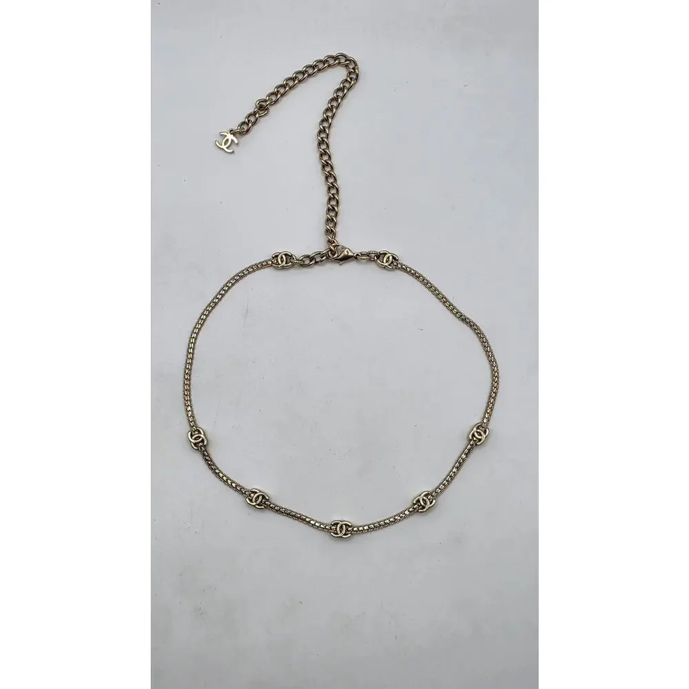 CHANEL 2025 interlocking